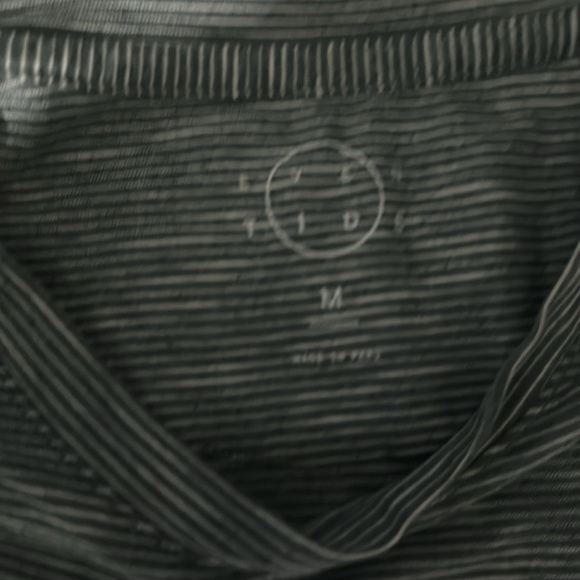 EVEN TIDE
Responsible Fredrick Texture Feeder Stripe Crew
M | Green - Picture 2 of 4